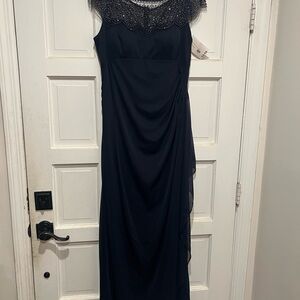 Elegant Black Evening Dress